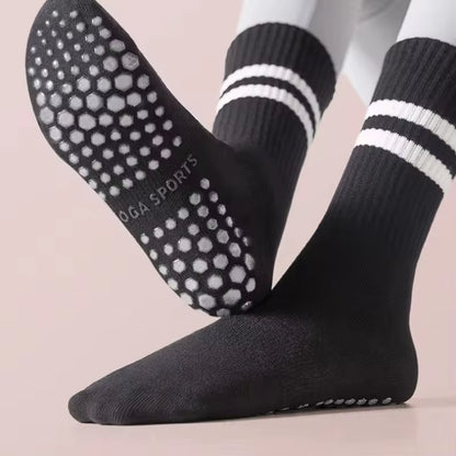 Professional Non-Slip Yoga Socks Cotton Mid-Tube Bottom Silicone Indoor Fitness Socks Gym Floor Socks Dance Pilates Sports Socks