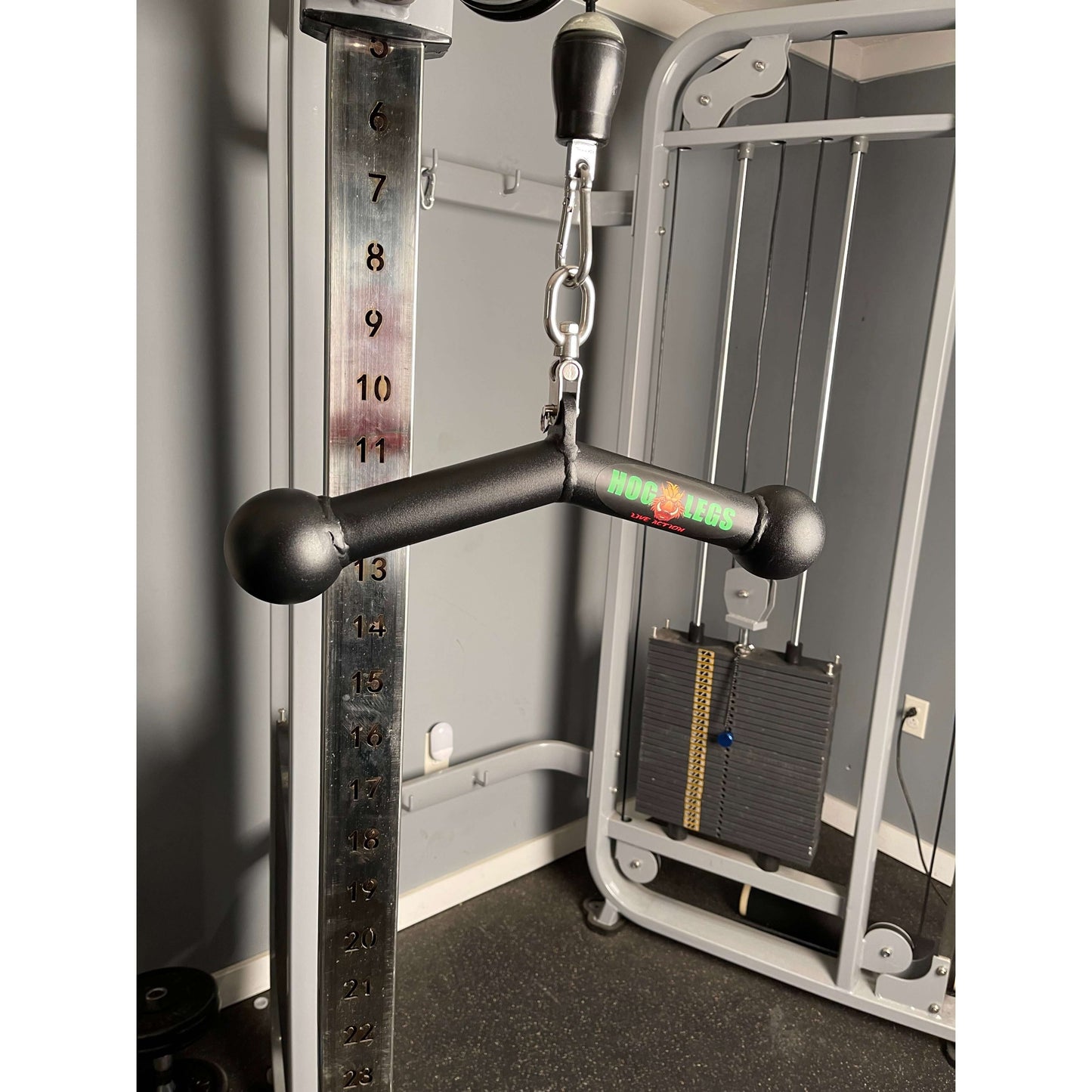 HOG LEGS 'Piglet Plus' Triceps Bar Has Balls of Steel!